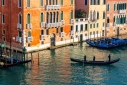 Traghetto crossing the Grand Canal, Venice